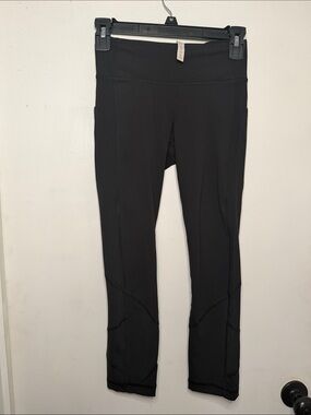 lululemon athletica Black Performance cropped Leggings with Back Zip Pocket